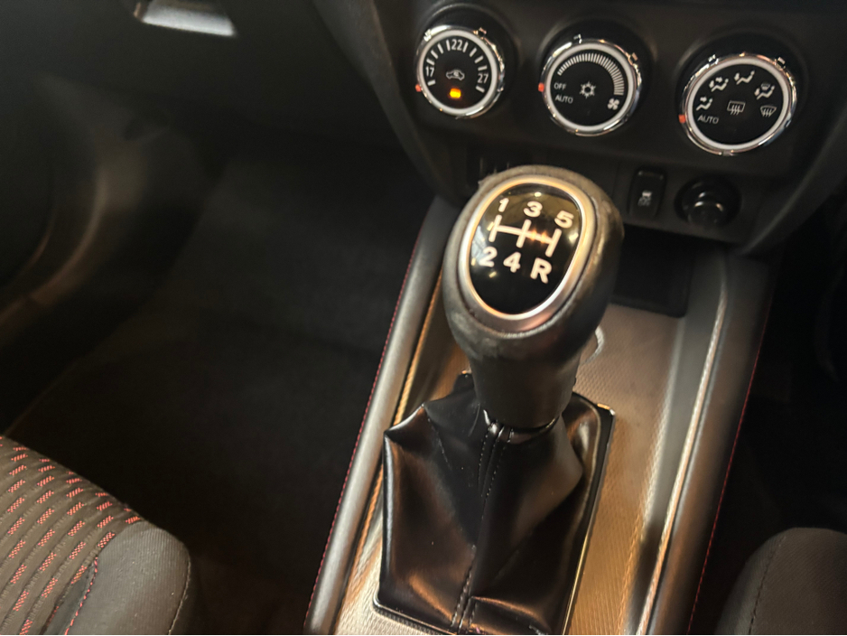 2019 Mitsubishi ASX - image 8