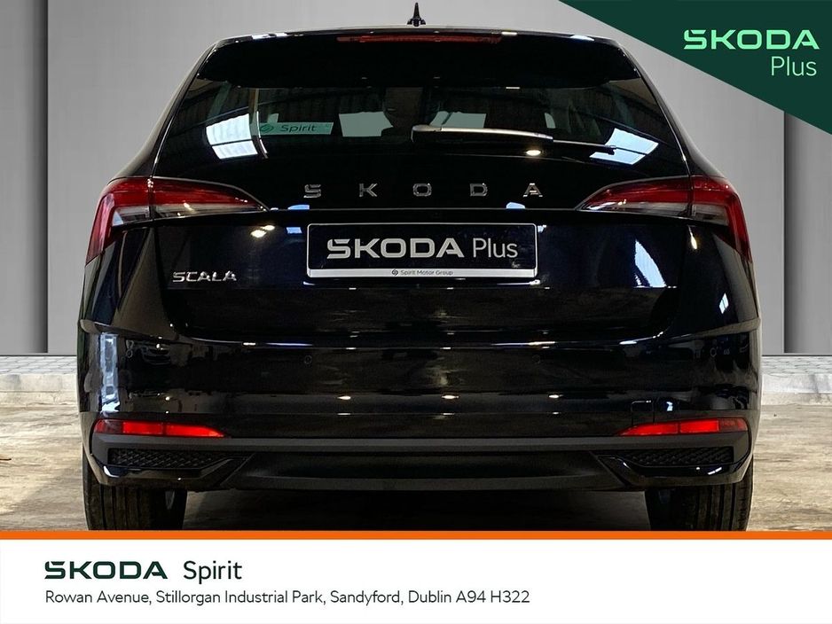 2025 Skoda Scala - image 12
