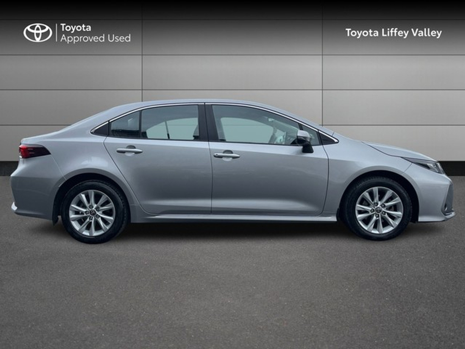 2023 Toyota Corolla LUNA 4DR SALOON AUTO €26,950