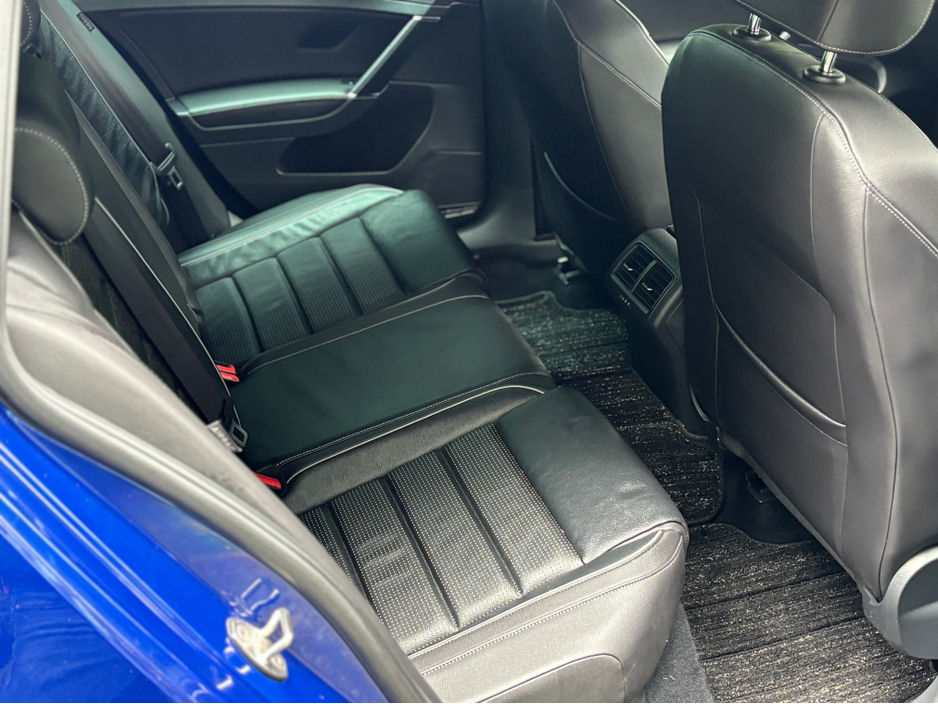 2020 Volkswagen Golf - image 11