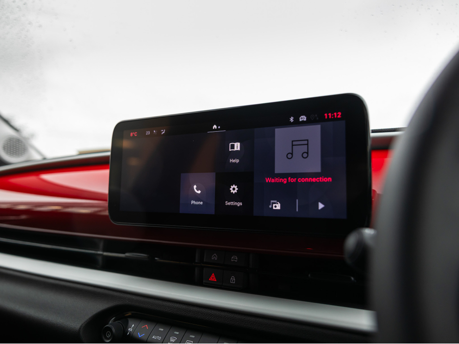 2025 Fiat 600 - image 15