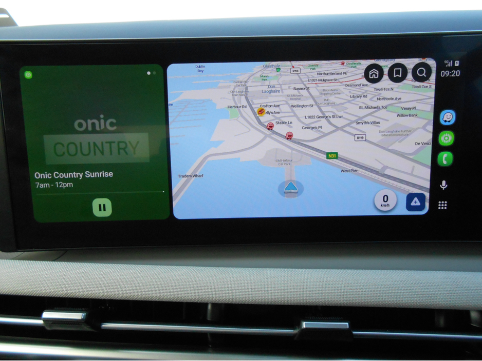 2025 Hyundai Tucson - image 2