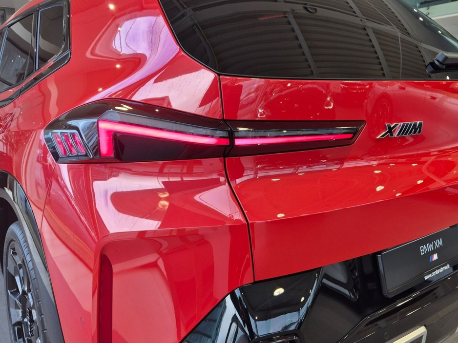 2026 BMW XM - image 18