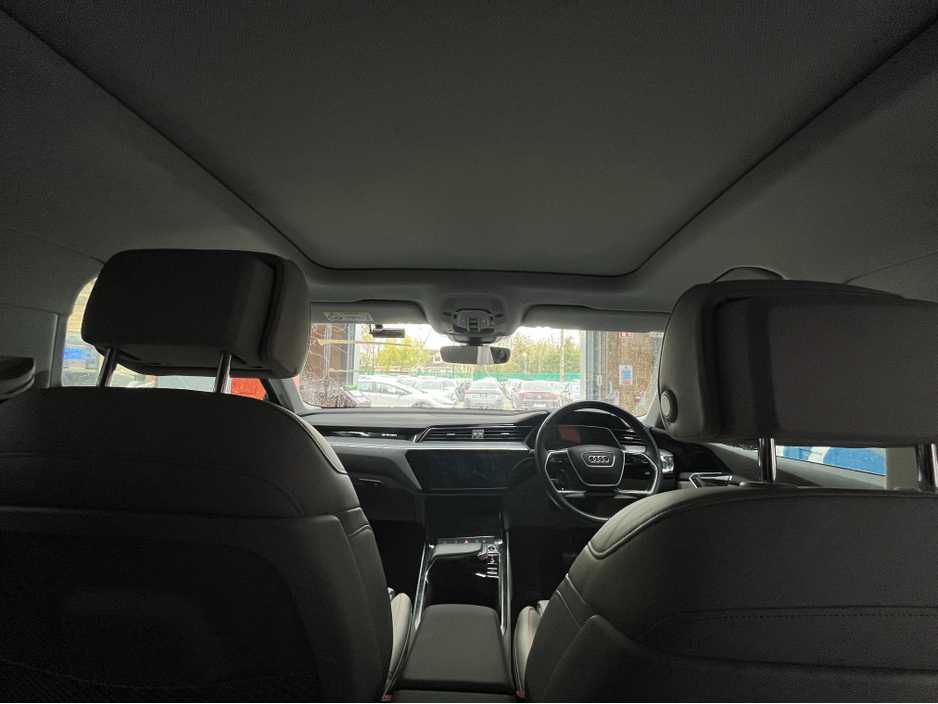 2021 Audi e-tron - image 17