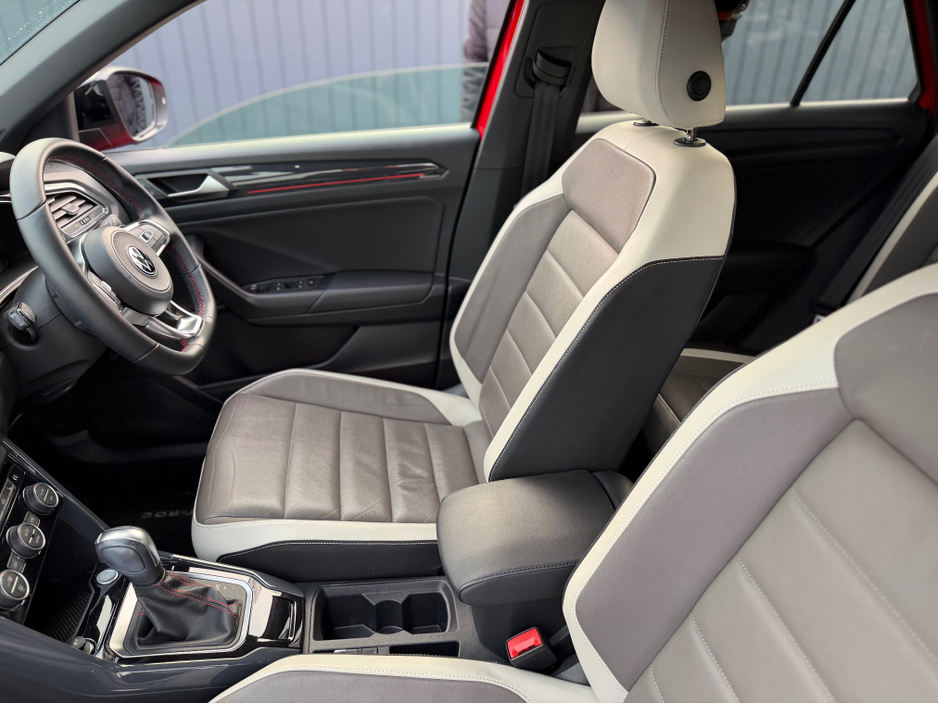 2020 Volkswagen T-Roc - image 46