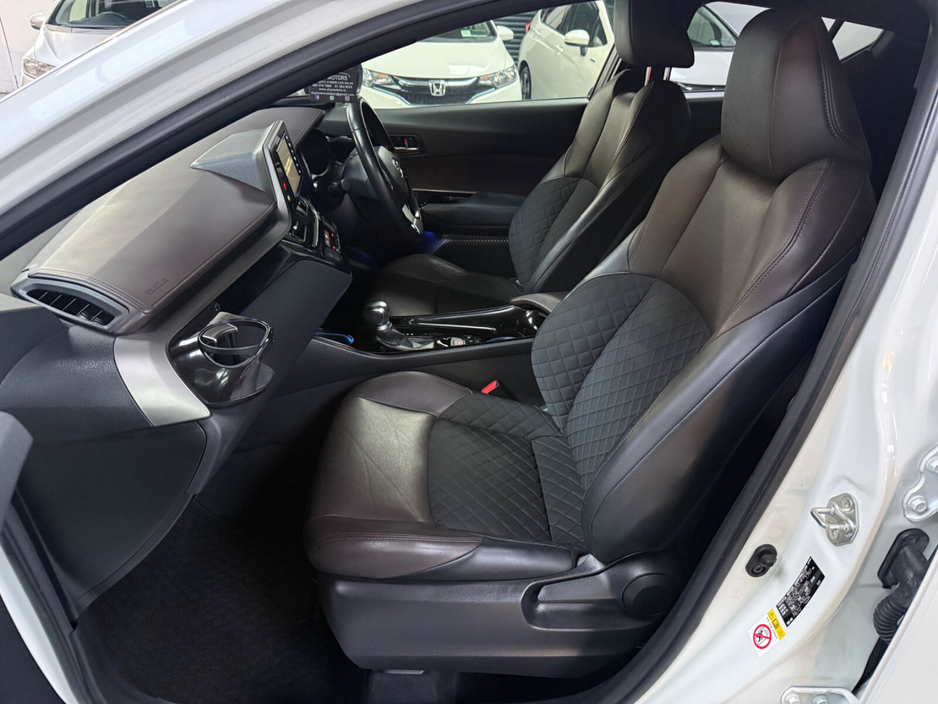 2018 Toyota C-HR - image 25