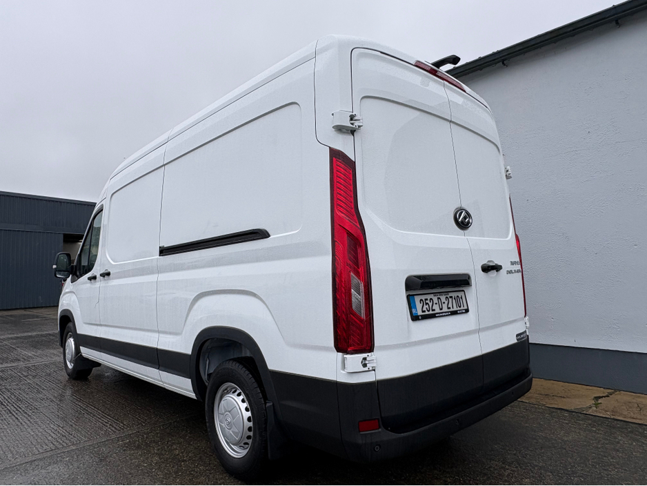 2025 Maxus Deliver 9 PV LH FWD LWB MR €26,950