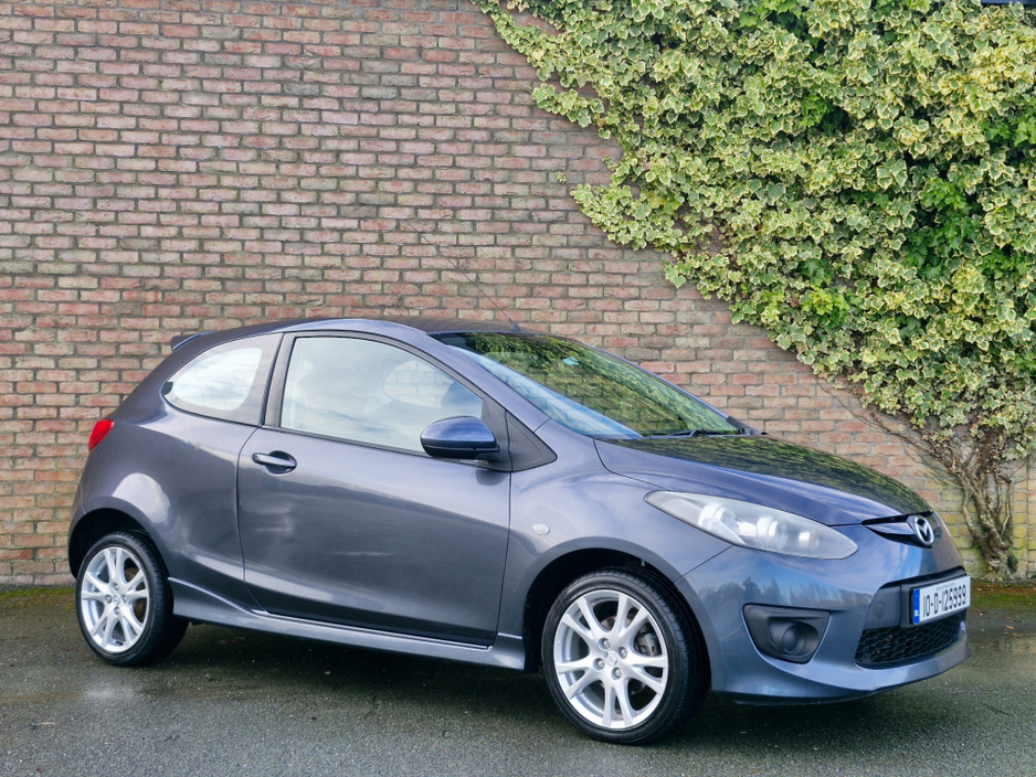 2010 Mazda Mazda2 1.3 TAMURA €2,999