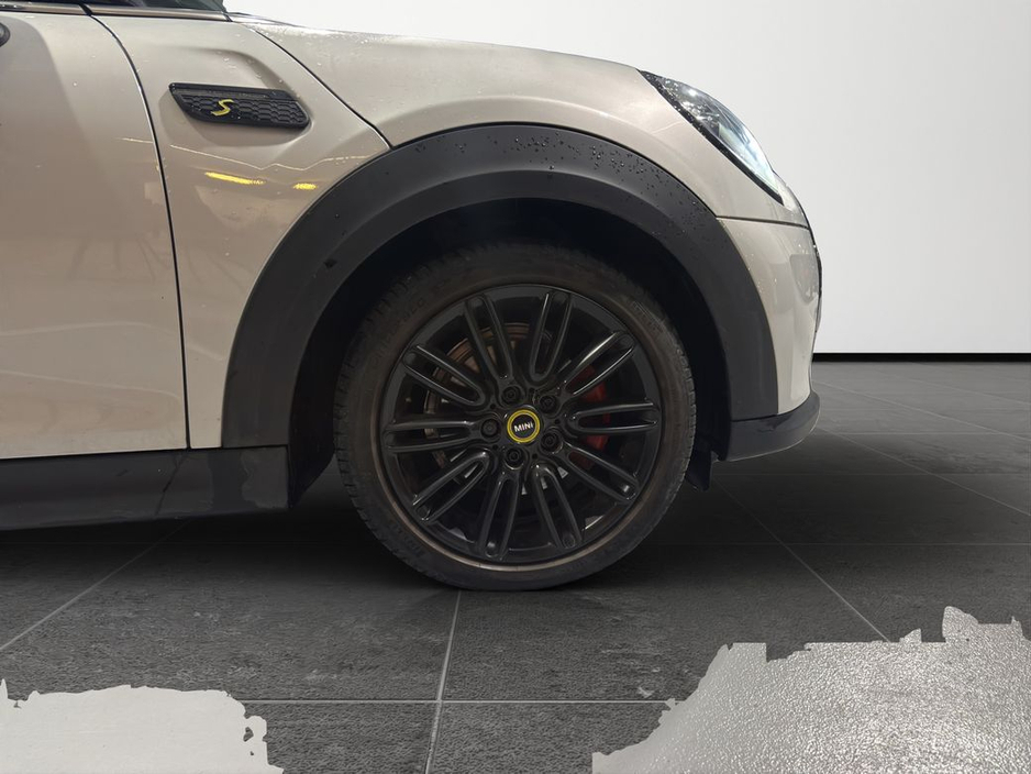 2021 MINI Cooper SE EL20 2DR Auto €17,888