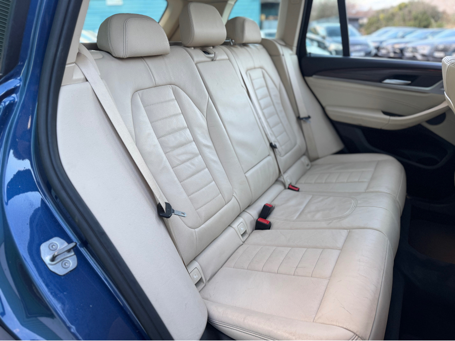 2018 BMW X3 - image 24