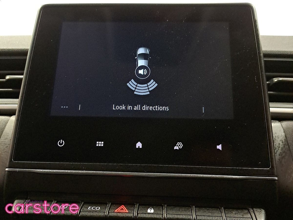 2023 Renault Captur - image 18