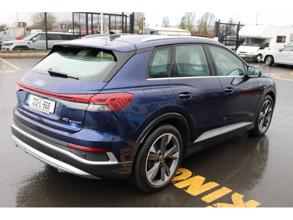 2022 Audi e-tron 55 quattro S Line €30,950