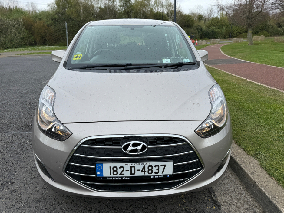 2018 Hyundai ix20 - image 2