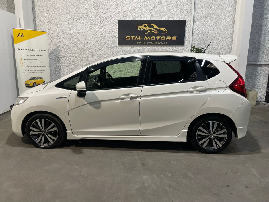 2014 Honda Fit - image 10