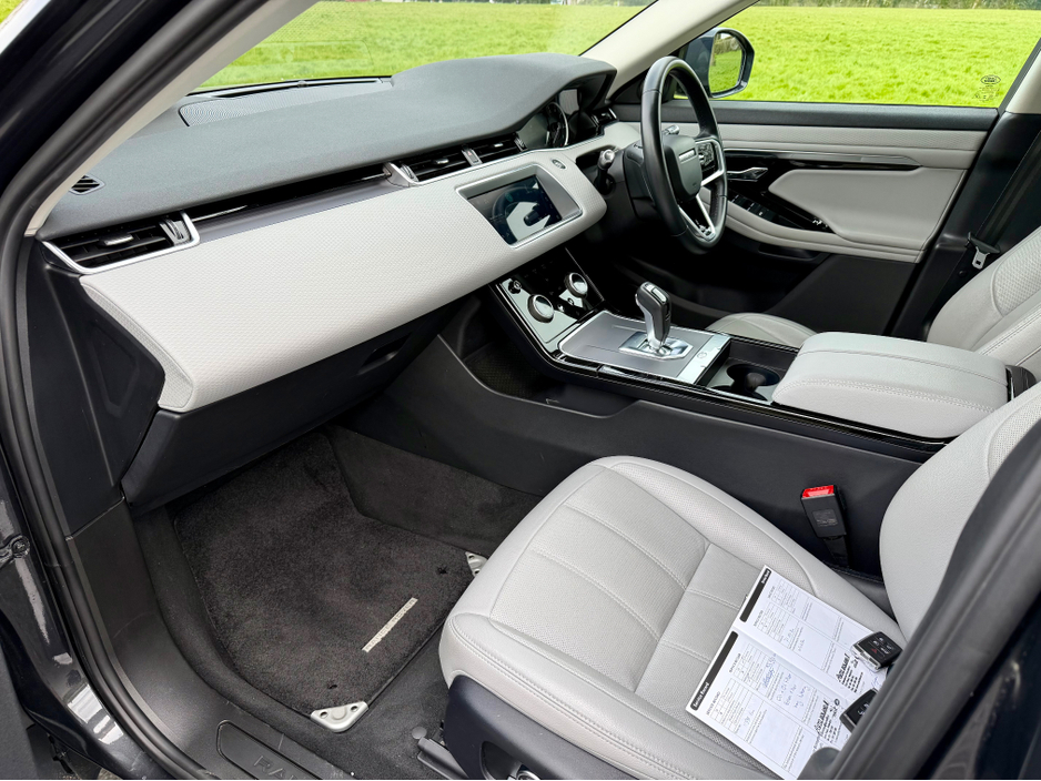 2021 Land Rover Range Rover Evoque - image 18