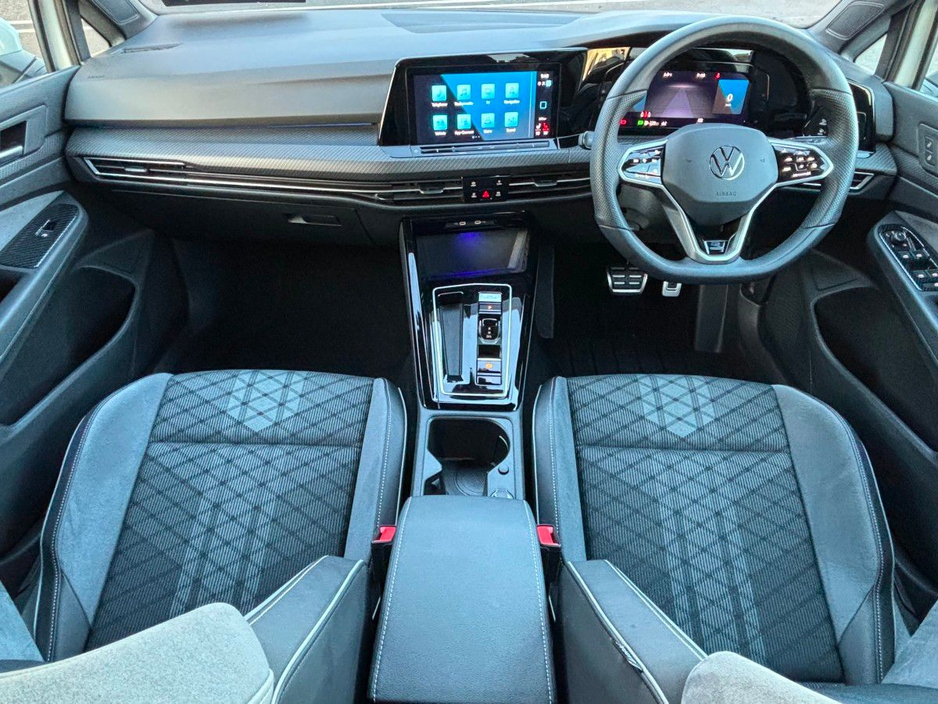 2023 Volkswagen Golf R-LINE 1.5 MHEV PETROL AUTO 5 DOOR €33,995