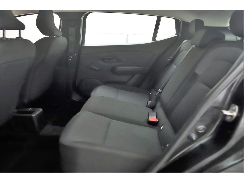 2023 Dacia Sandero - image 26