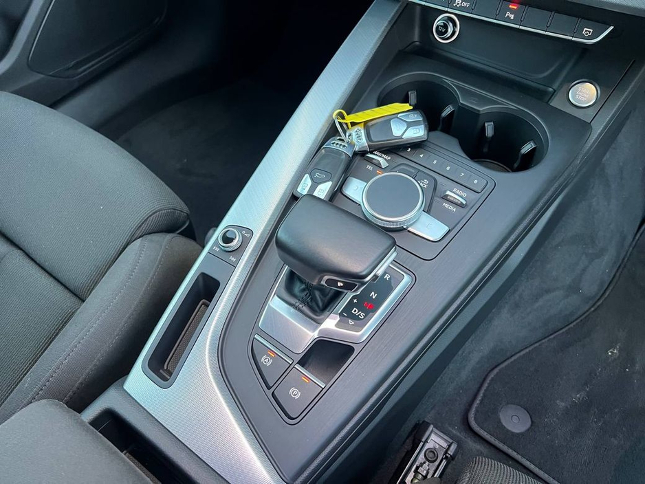 2016 Audi A4 S-LINE PACK 1.4 TFSI // FULL SERVICE HISTORY // NEW 19" S-LINE ALLOYS // APPLE CARPLAY/ANDROID AUTO €19,900