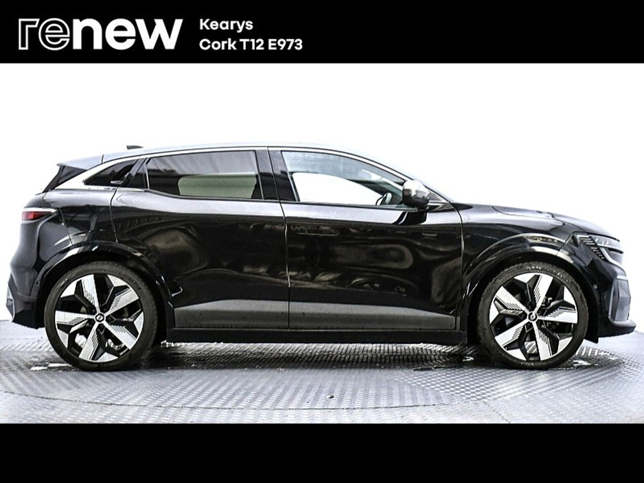 2024 Renault Megane E-Tech Techno EV60 220hp €29,900