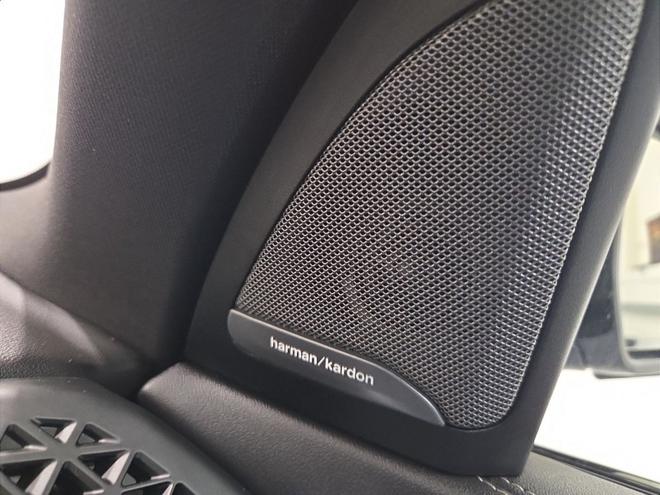 2024 BMW X5 - image 23