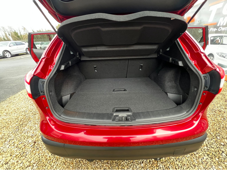 2017 Nissan Qashqai ==1.5 DCI TEKNA //FULL LEATHER//PAN ROOF//HEATED SEATS== €11,950