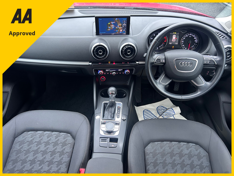 2015 Audi A3 2015 AUDI A3 1.4TFSI AUTO S TRONIC €11,950