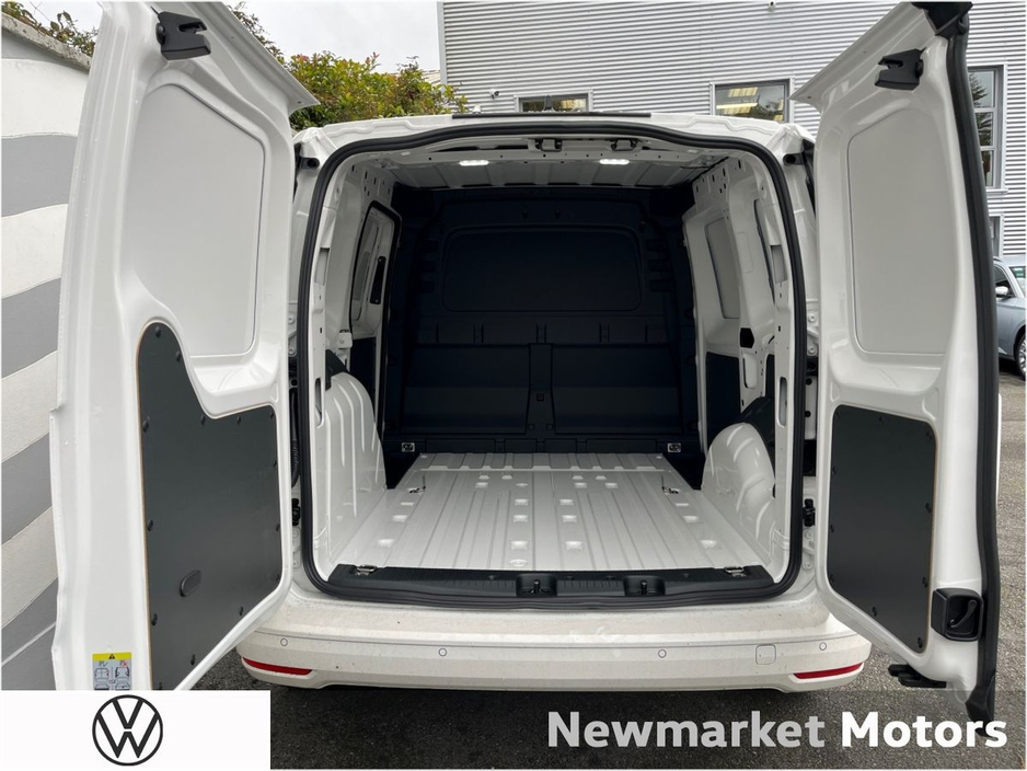 2026 Volkswagen Caddy - image 18