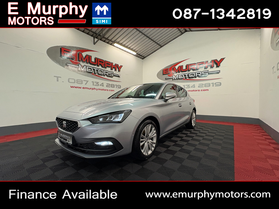 2022 SEAT Leon - image 3