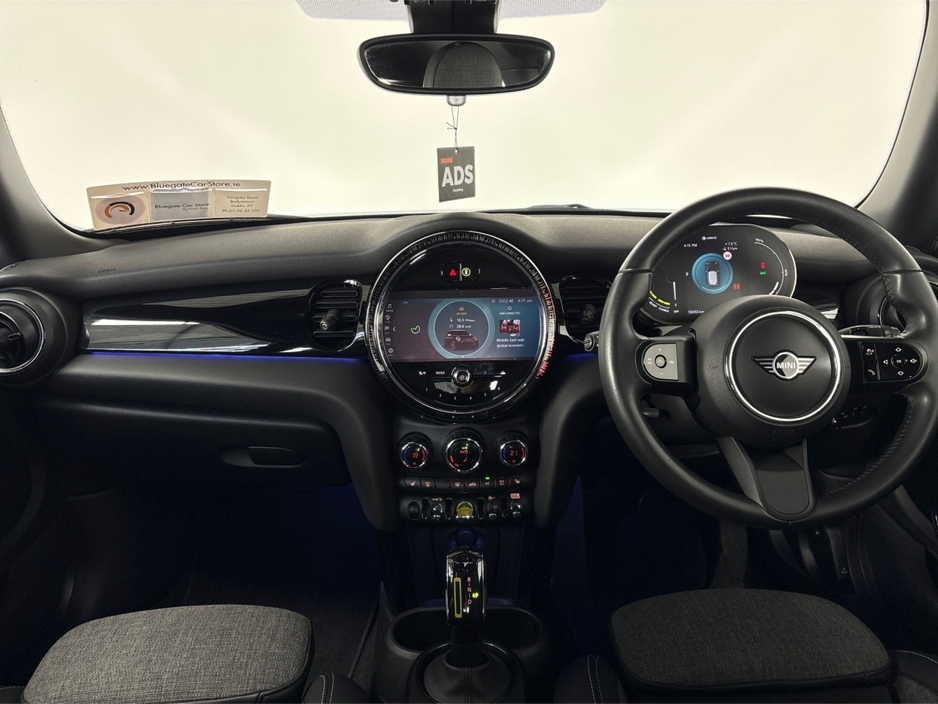 2022 MINI Hatch - image 14