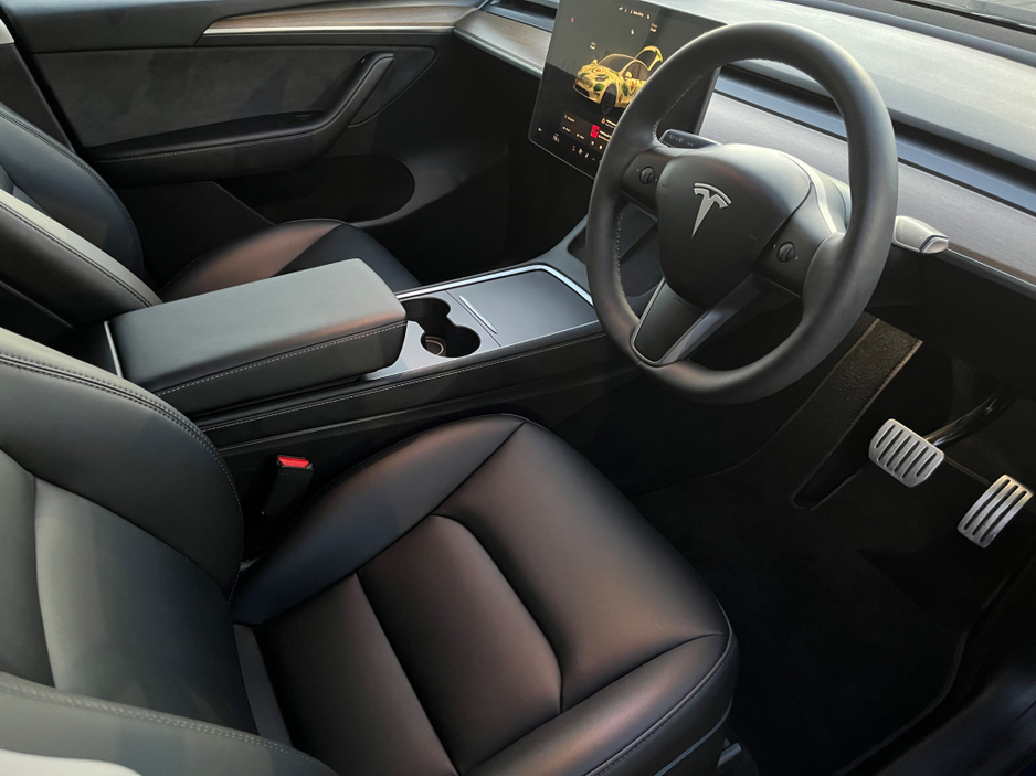 2024 Tesla Model Y - image 21