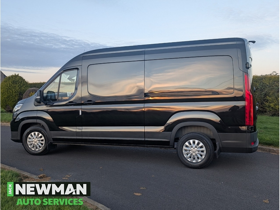 2026 Maxus Deliver 9 - image 2