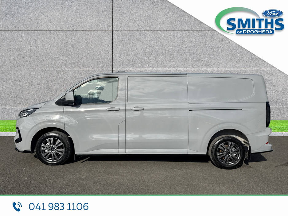 2026 Ford Transit Custom - image 4