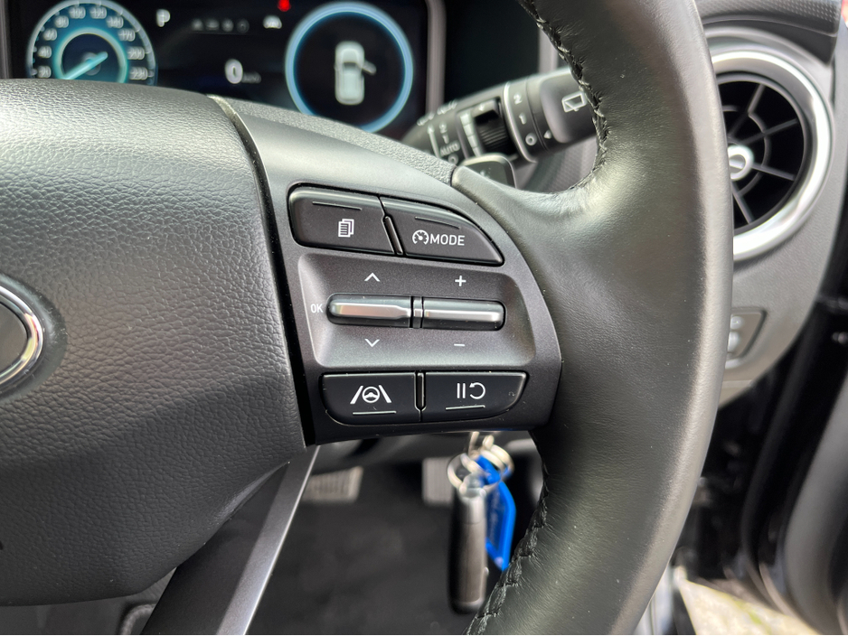 2022 Hyundai Kona - image 23