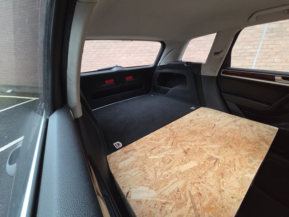 2012 Volkswagen Touareg 3.0 TDI V6 SE BLUE TECH 5DR AUTO €12,950