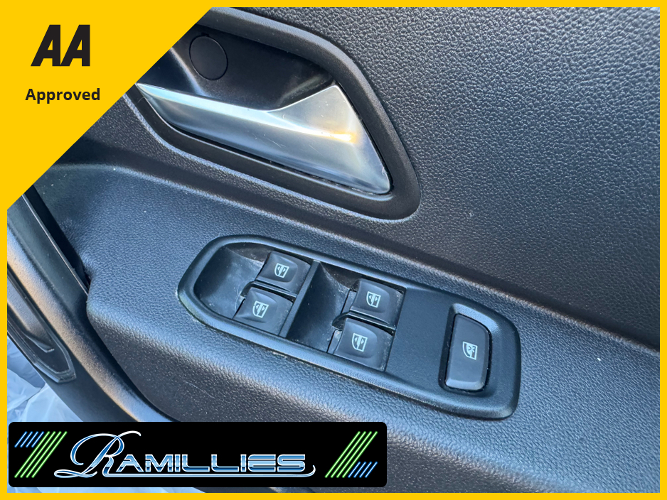 2020 Dacia Duster COMFORT BLUE DCI 115 MY 4DR €11,950