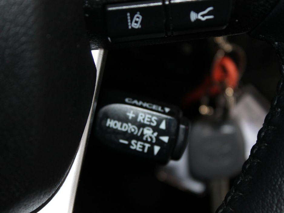 2024 Toyota Hilux - image 23