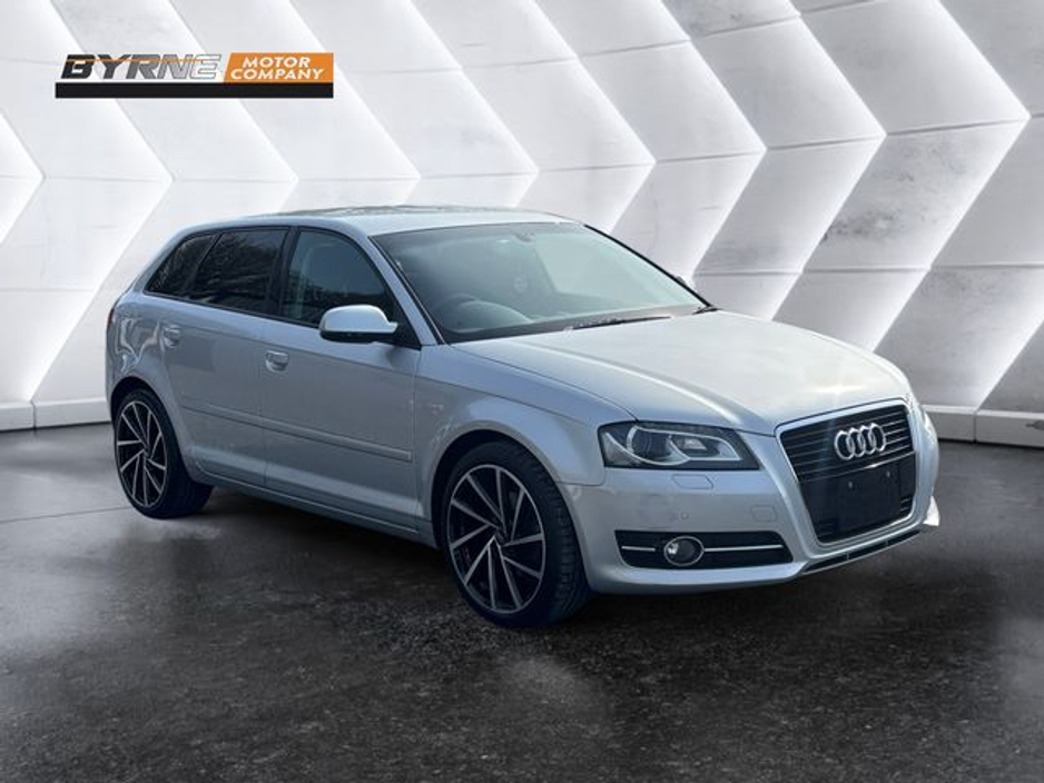 2011 Audi A3 - image 7