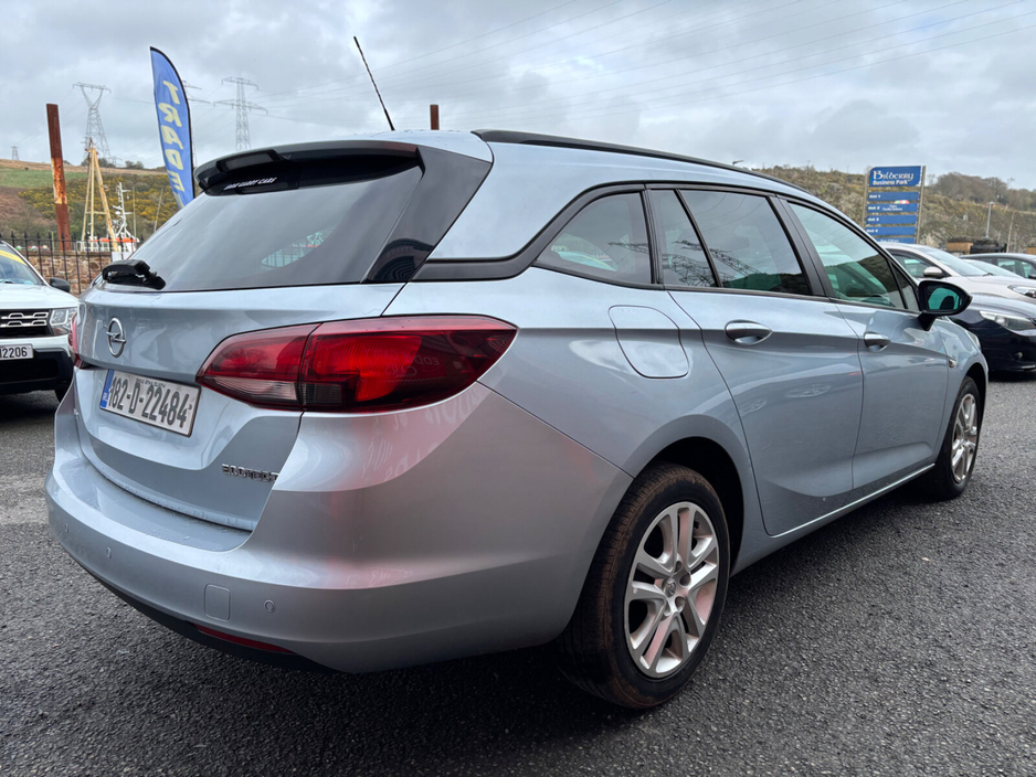 2018 Opel Astra - image 16