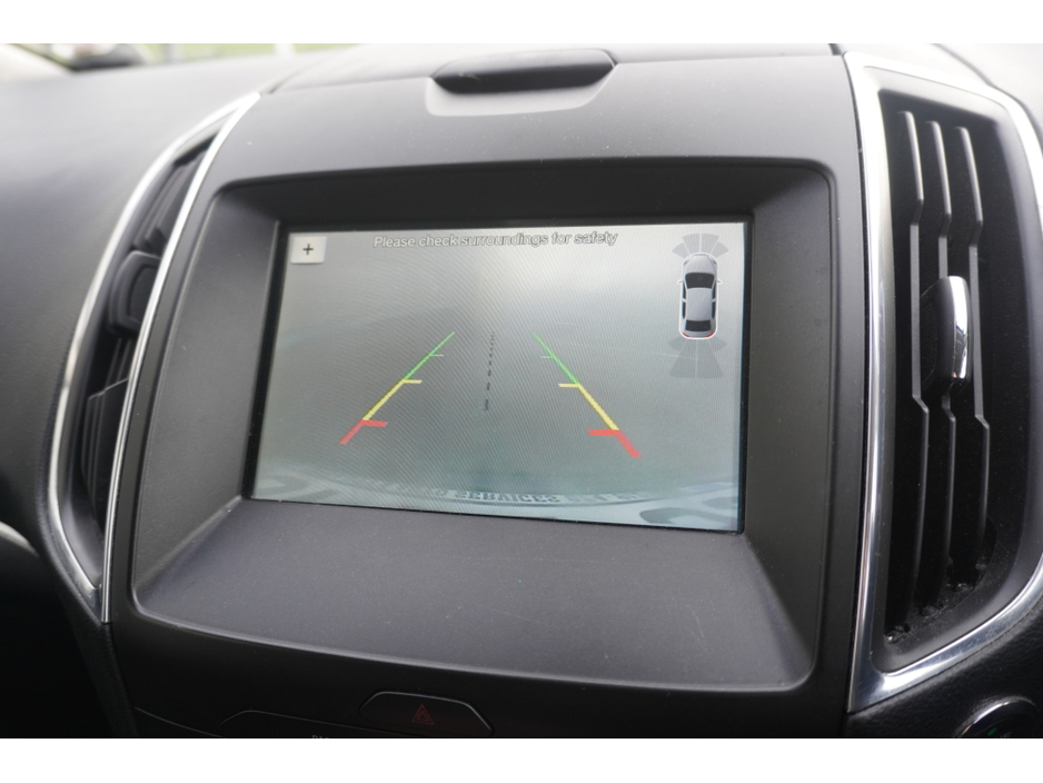 2018 Ford Galaxy - image 15