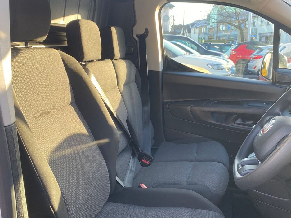 2023 Fiat Doblo LWB 1.5 100HP 1000KG 4DR €17,995