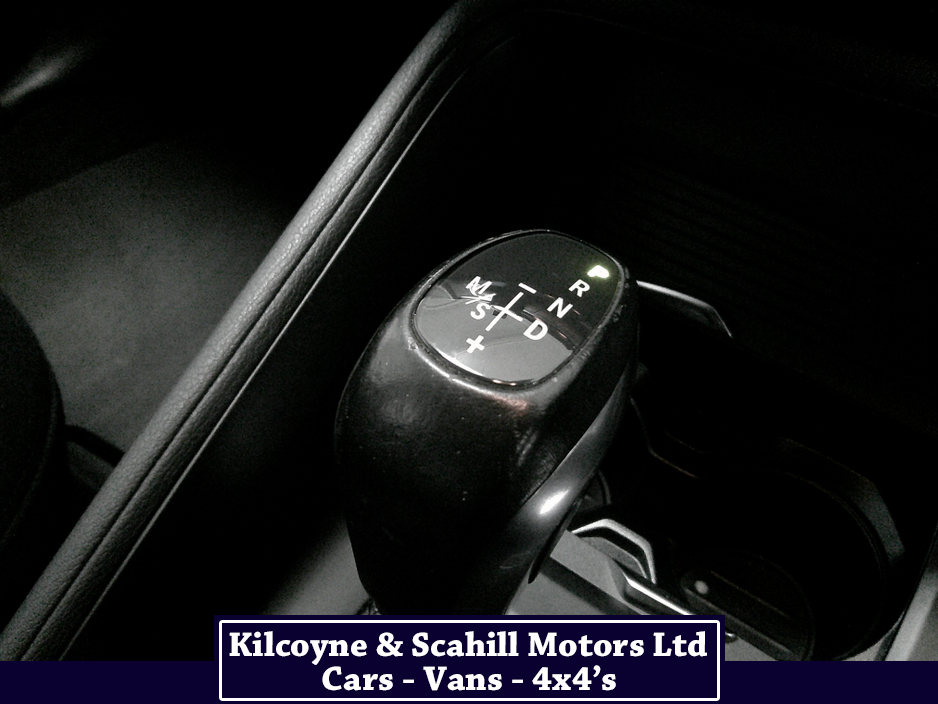 2018 BMW X1 - image 27