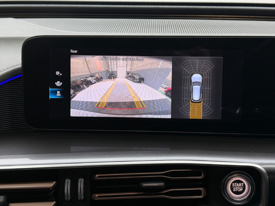 2024 Mercedes-Benz EQC - image 21