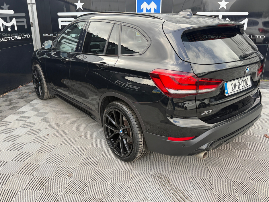 2021 BMW X1 - image 7