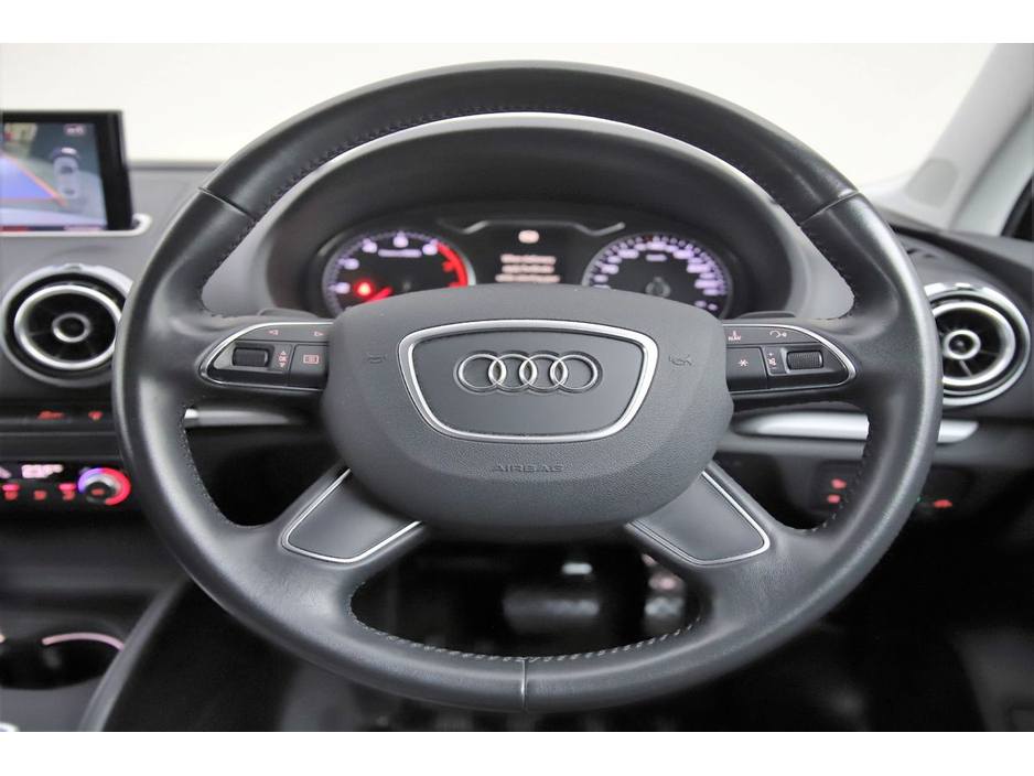 2016 Audi A3 - image 17