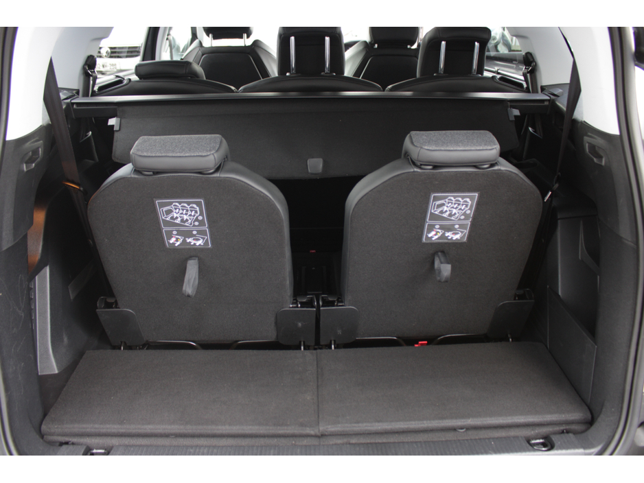 2020 Peugeot 5008 - image 19