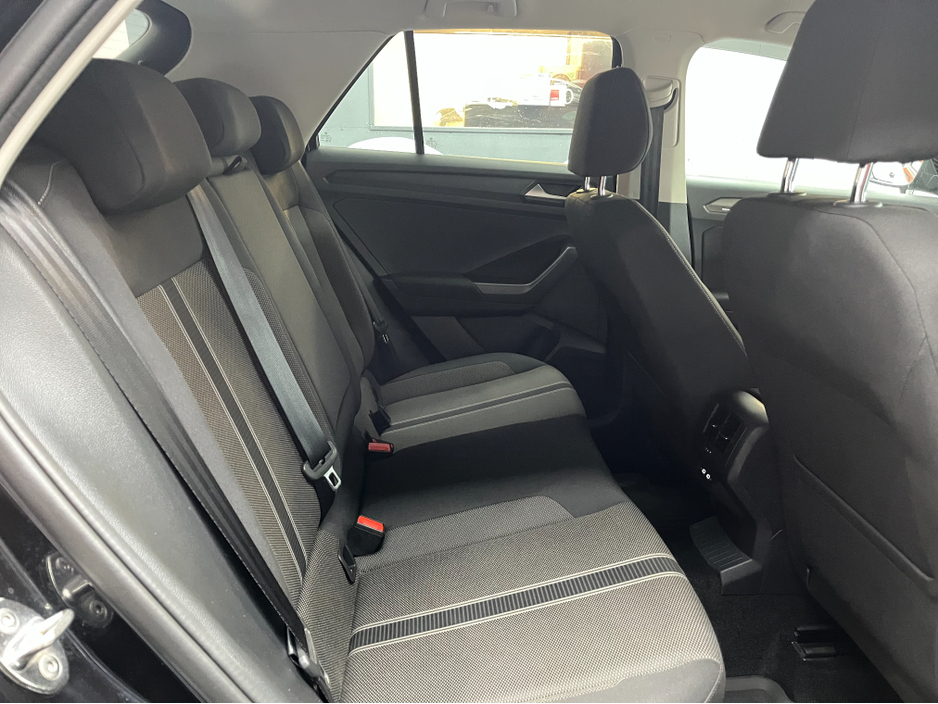 2021 Volkswagen T-Roc €24950! 2021 VOLKSWAGEN T-ROC 2.0 TDI STYLE DESIGN PACKAGE 2.0 AUTOMATIC / CRUISE CONTROL / REVERSE CAMERA / PADDLE SHIFTERS €24,950