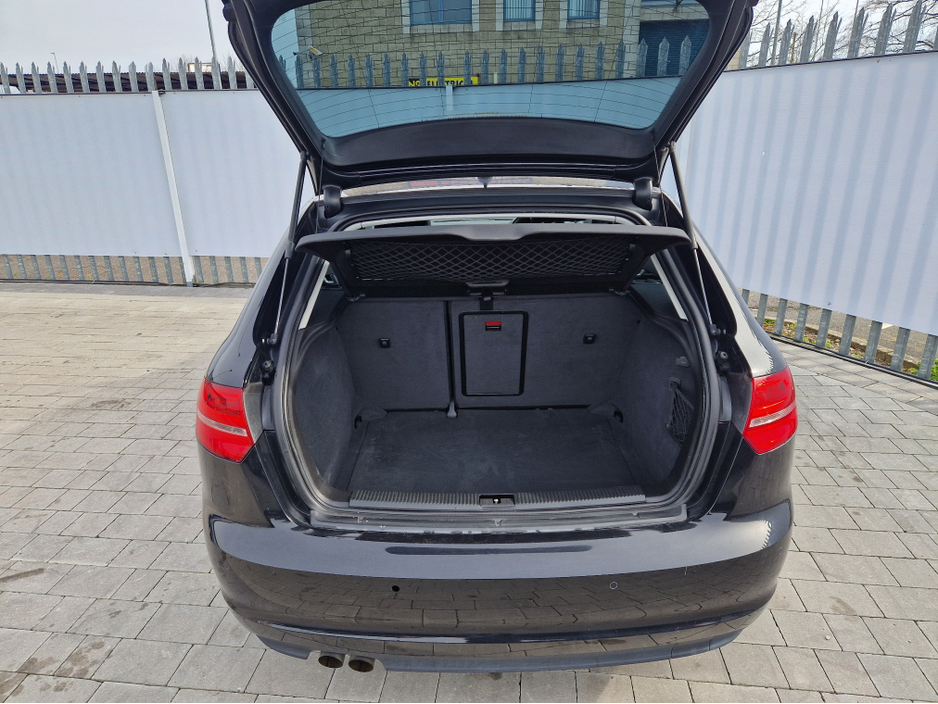 2012 Audi A3 - image 10