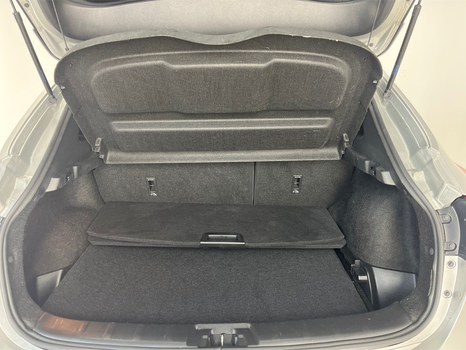 2020 Nissan Qashqai 1.3**SEMI DIGITAL DASH**PANORAMIC ROOF**TOUCH SCREEN MEDIA**DUAL CLIMATE CONTROL**REVERSE CAMERA**MULTIFUNCTIONAL STEERING WHEEL**BLACK CLOTH INTERIOR**ELECTRIC HANDBRAKE**FINANCE AVAILABLE** €20,995