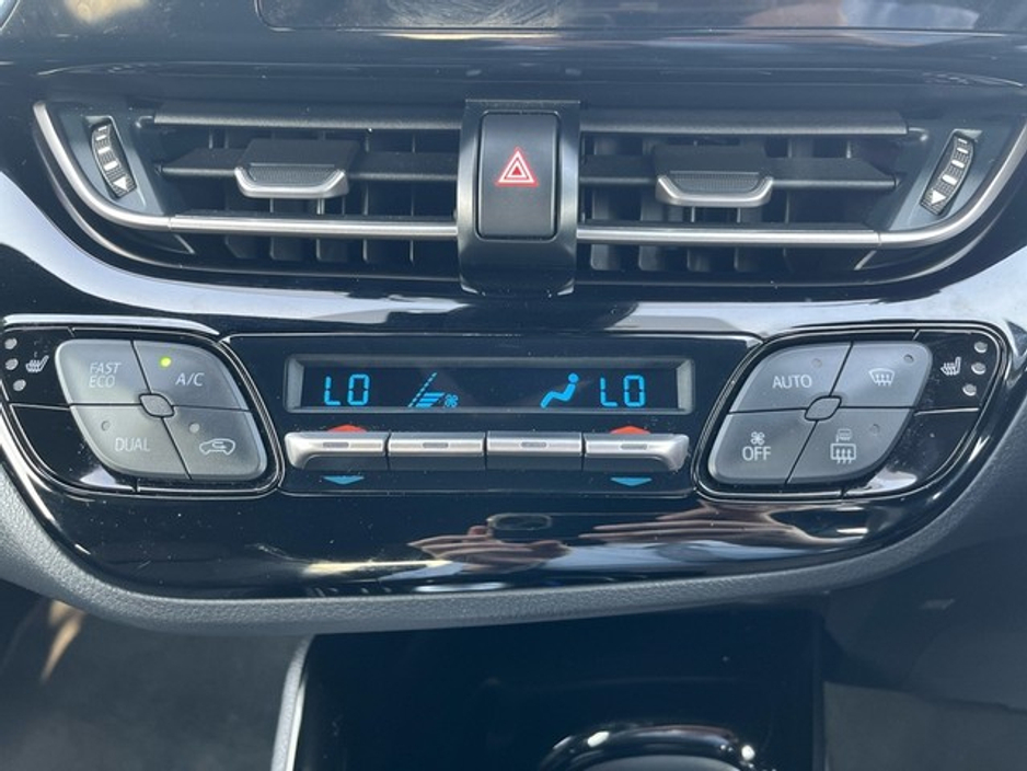 2021 Toyota C-HR *WAS €27,888 NOW €26,888* SPORT 1.8 HYBRID €26,888