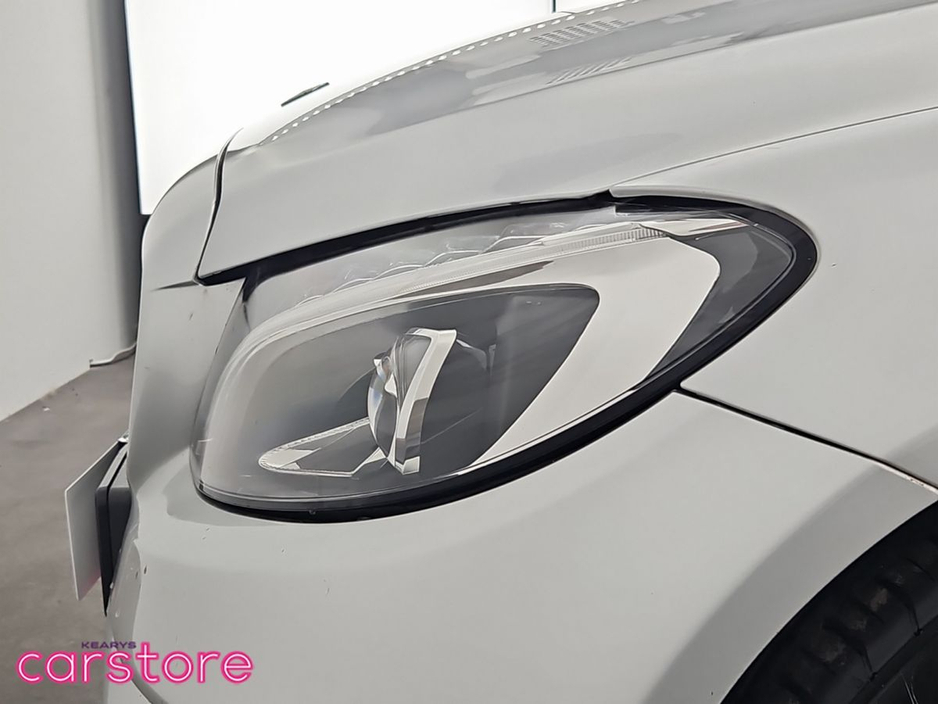 2019 Mercedes-Benz C Class - image 17